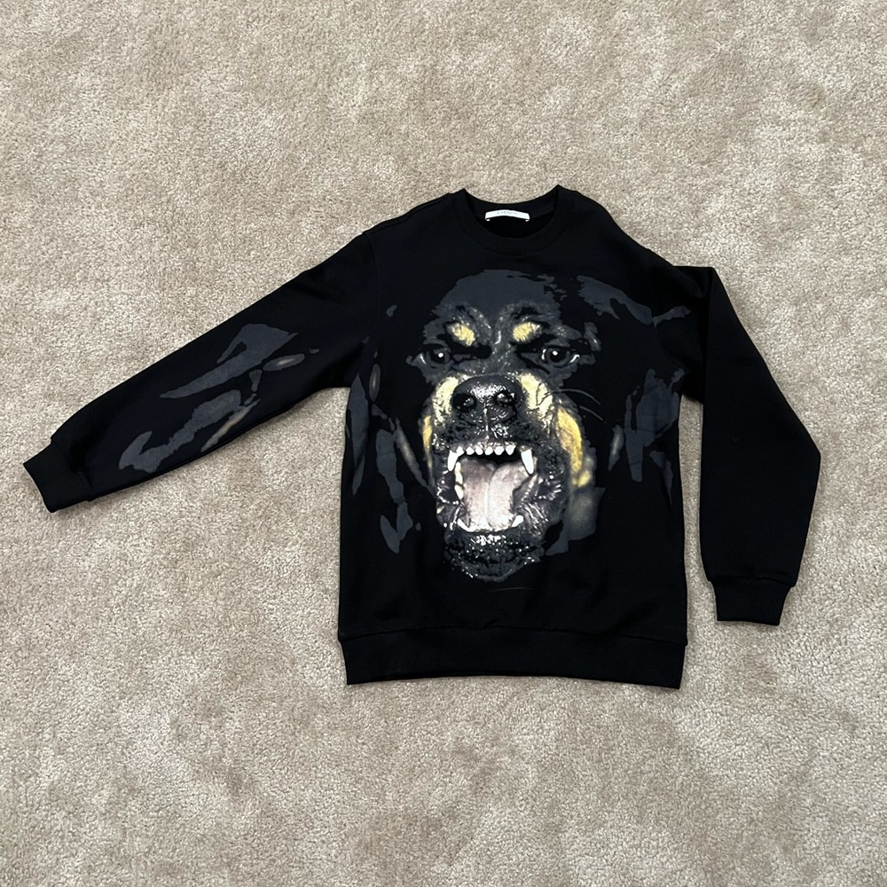 Givenchy sweater